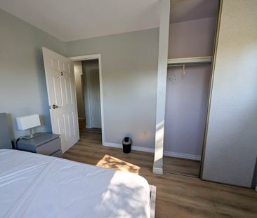 Private Rooms in Professional Shared Home – Great Location - Photo 1