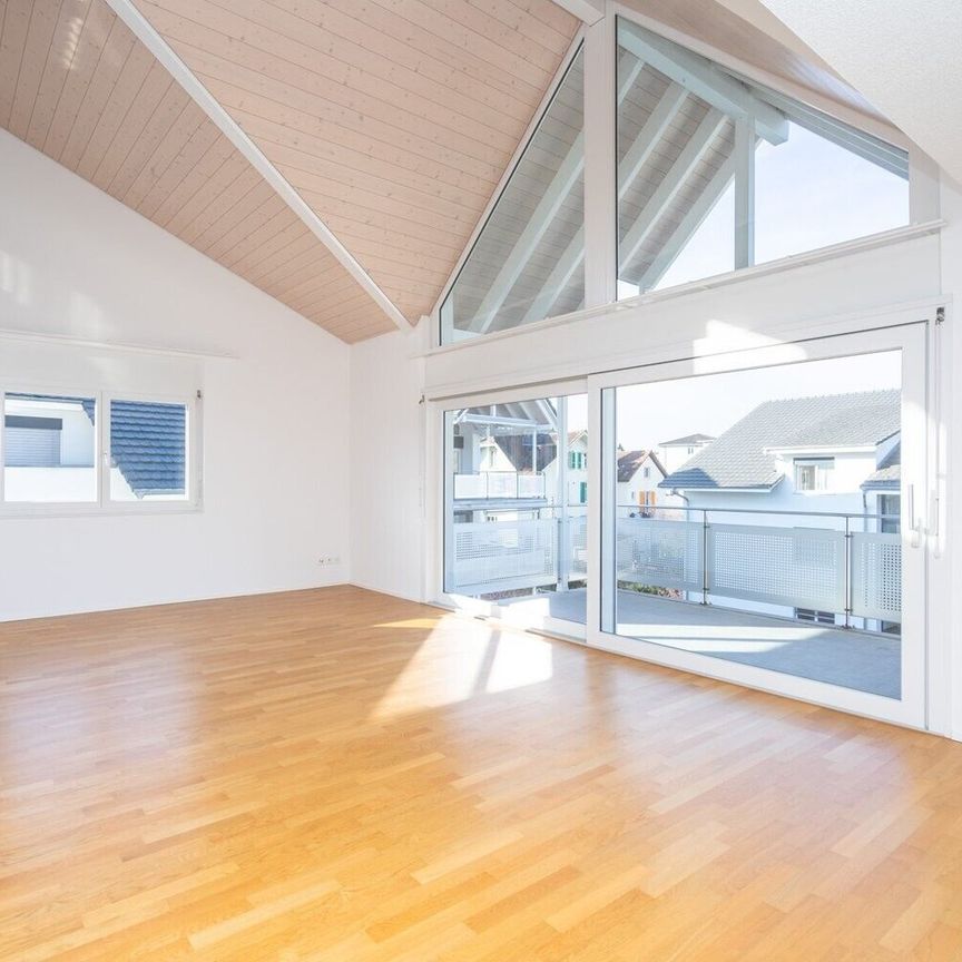 Rural yet central - Photo 1