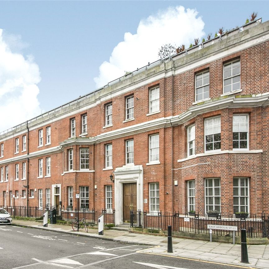 East Arbour Street, London, E1 0EP - Photo 1