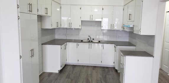 3 ½ à Montréal (R.D.P.) RENOVER style condo - Photo 2