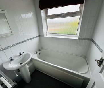 One-Bedroom House share - Photo 5