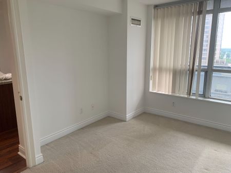 For Lease - 10 Northtown Way Unit# 1309, Toronto, Ontario - Photo 5