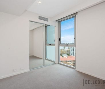 Two-Bedroom Apartment with City Views in South Perth - Photo 6