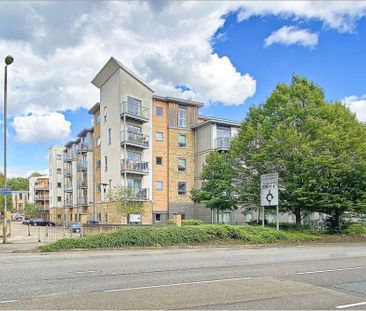 Brand House, Coombe Way, Farnborough, GU14 - Photo 4
