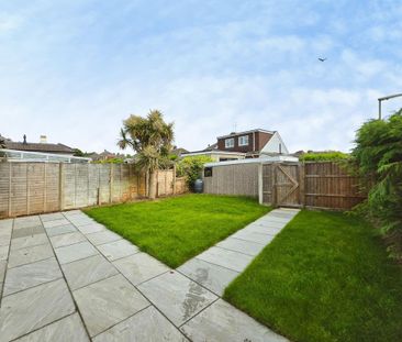 2 bedroom bungalow to rent - Photo 1