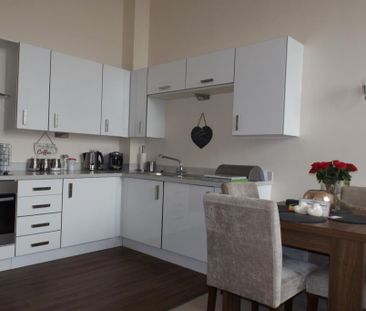 2 bedroom apartment to rent - Photo 6