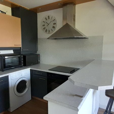 Apartment - Photo 3