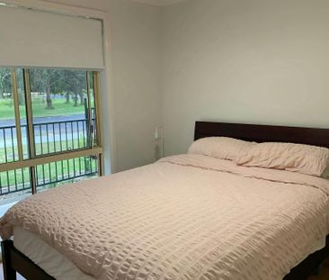 Family Friendly 3-Bedroom Home - Photo 2