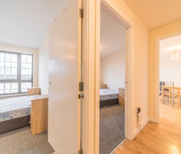 2 bedroom apartment to rent - Photo 6