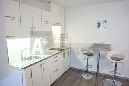 Kiadó újszerű állapotú lakás - Szeged - Fotó 3