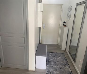 Apartment - Photo 3