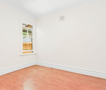 46 Thomas St, Ashfield NSW 2131 - House For Rent | Domain - Photo 2