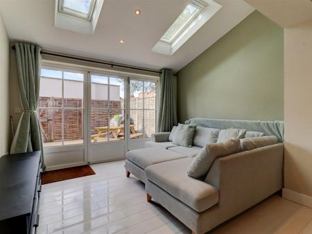 Chapel Street, Leamington Spa - Photo 3