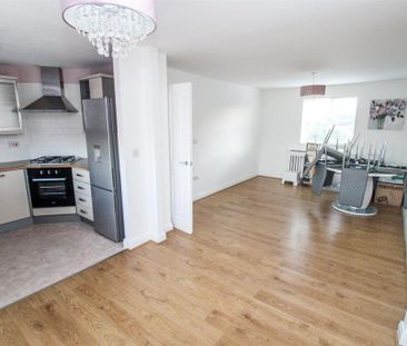 2 bedroom flat to rent - Photo 6
