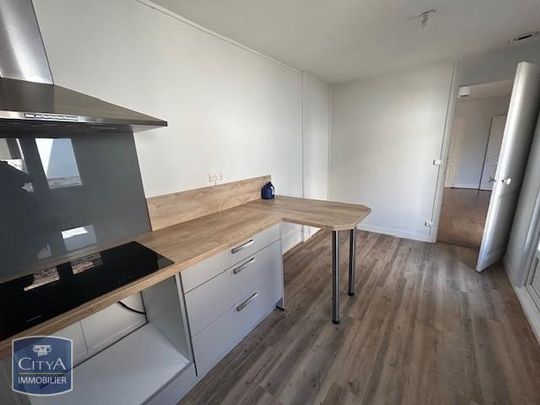 Location Appartement 4 pièces 86m² PERIGUEUX 24000 - Photo 1