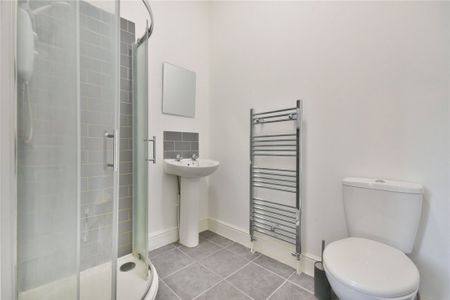 Rotherhithe New Road - Photo 2