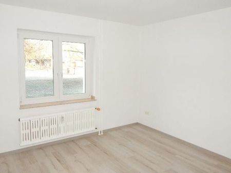 Preiswerte 3,5-Zimmer-Wohnung - Photo 4