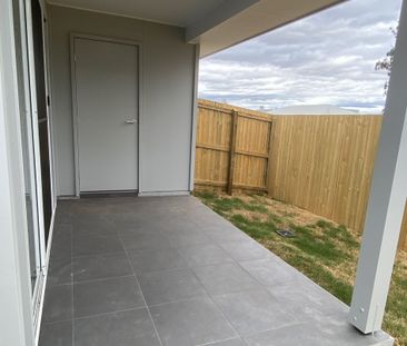 Modern Duplex - Photo 4