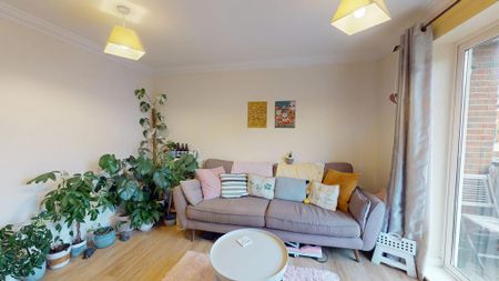 2 bedroom apartment to rent - Photo 2