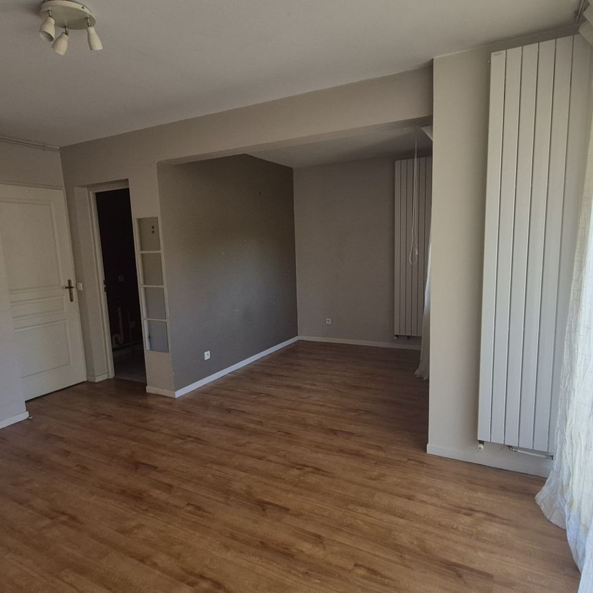 Location Appartement 1 pièce 33m² LILLE 59000 - Photo 1