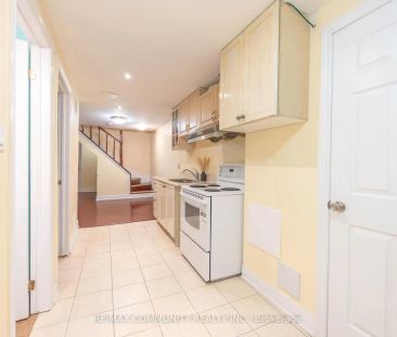 3 GROSBEAK CRESCENT - Photo 1