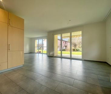Attraktive, lichtdurchflutete 4.5-Zimmerwohnung mit grosser Küche - Photo 1