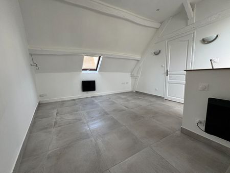 Apartment - Photo 3