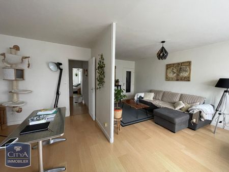 Location Appartement 4 pièces 84m² LE MANS 72000 - Photo 4