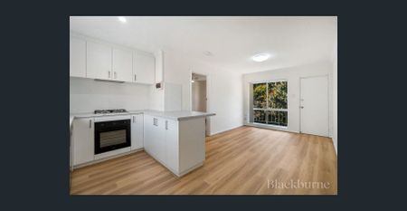 Living in Prime Daglish Location - Photo 5