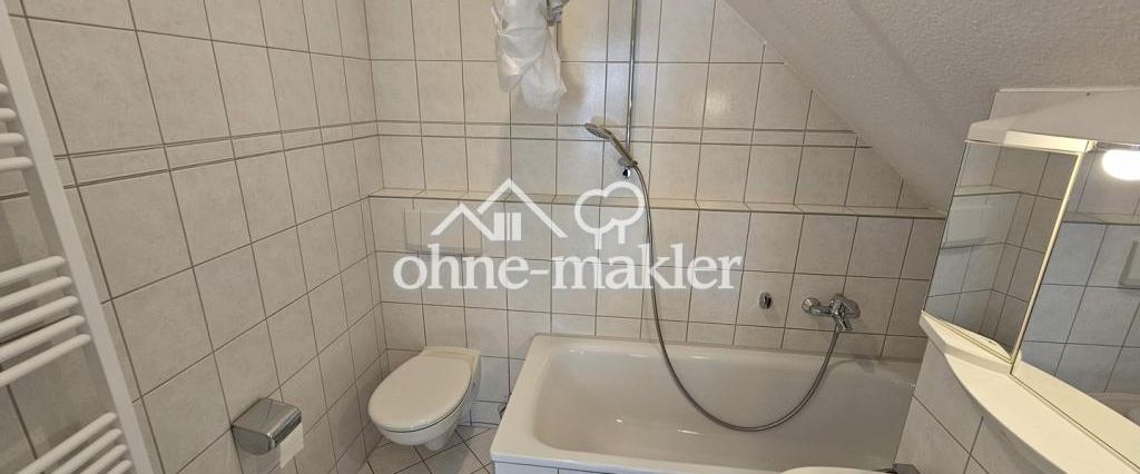 Teilmöblierte, hochwertig sanierte Wohnung in gepflegter Umgebung - Photo 1