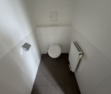 Ruhige 3 - Zimmer - Dachgeschosswohnung mit Terrasse I ab sofort - Photo 6