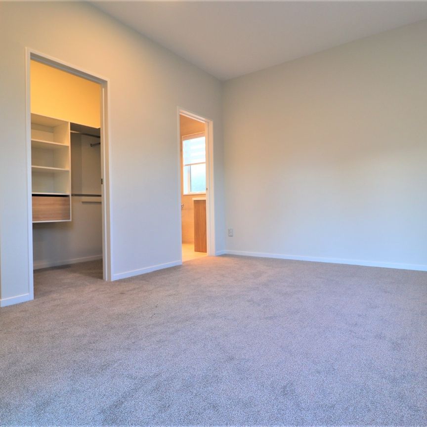 4 Bedrooms for Rent! - Photo 1