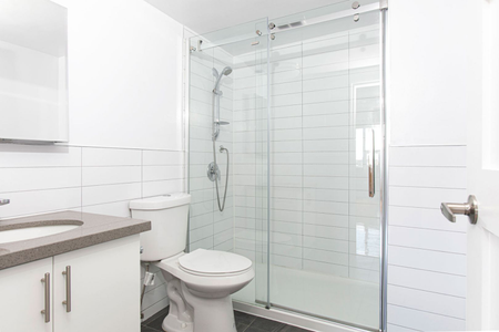 For Lease - 9 Deer Park Crescent Unit# 1706, Toronto, Ontario - Photo 4