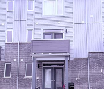 For Lease - 990 Deveron Crescent Unit# 9, London South, Ontario - Photo 5