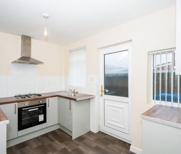 2 bedroom house to rent Bolton Road, Ashton-in-Makerfield, WN4 - Photo 5