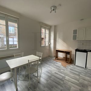 Location Appartement 1 pièce 17m² - Photo 2