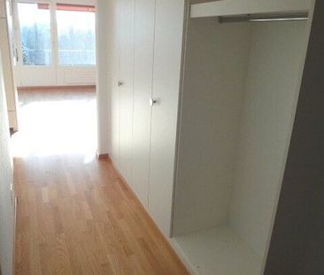 2.5-ZW à 62 m² on the 7th floor with balcony - Foto 1