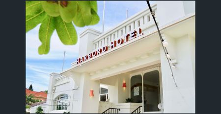 Exclusive Apartment in the Heart of Freshwater Village - Photo 5