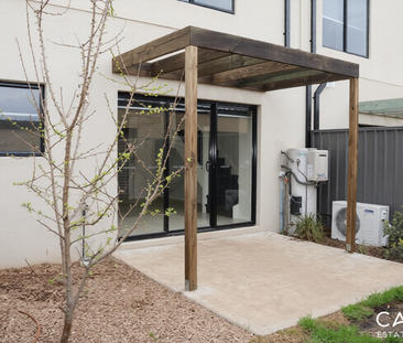 34 Vestley Drive, Mernda - Photo 4