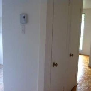 Ste-Foy Grand 3 1/2 Balcon à 1min Pied Hôpital IUCPQ - Photo 2