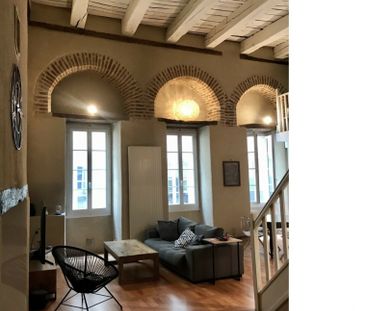 Location Appartement 2 pièces 82m² CAHORS 46000 - Photo 2