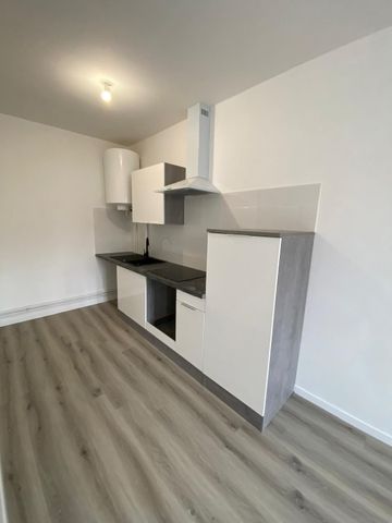 Location Appartement 1 pièce 36m² MONTAUBAN 82000 - Photo 4