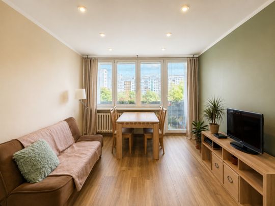 3 Osobne Pokoje | Osobna Kuchnia | Balkon - Фото 1