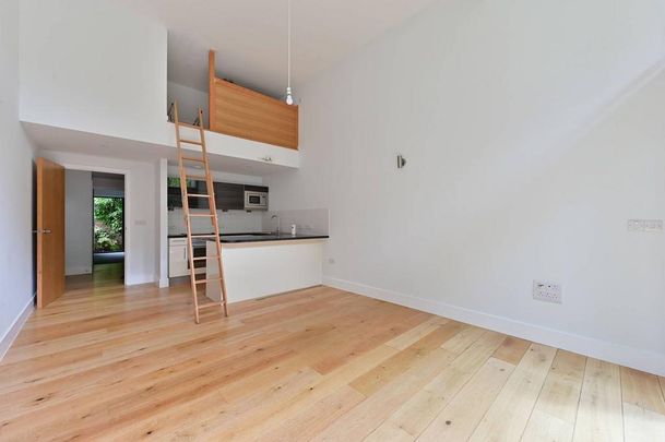 1 bedroom flat to rent - Photo 1