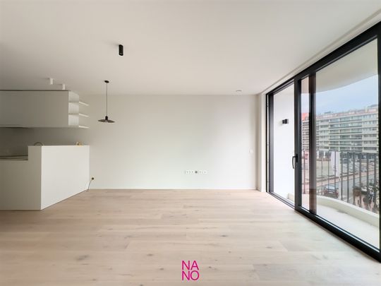 Stijlvol nieuwbouwappartement op een topligging in het centrum van Knokke op een zucht van de zee en het strand in een kleine residentie. - Photo 1