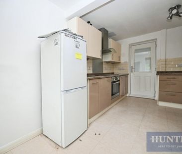 2 bedroom House To Let - Photo 5