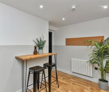 Studio to rent - Photo 5