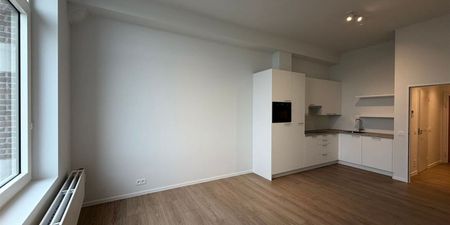 Appartement te huur in Antwerpen voor € 1.200 met 1 slaapkamer - Photo 4