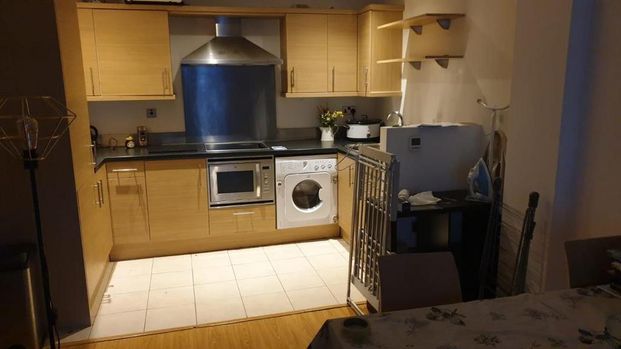 2 bedroom apartment to rent - Photo 1