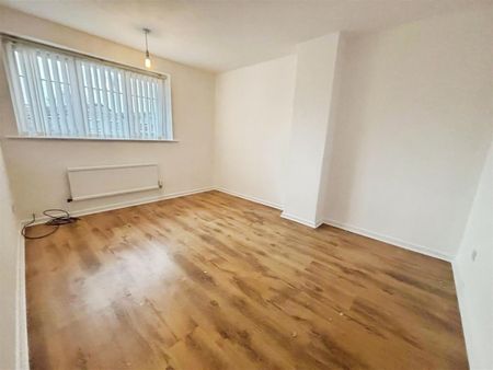 3 BED Detached house To rent - Photo 4